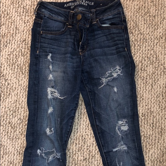 American Eagle High-Rise Jeans - Picture 4 of 6